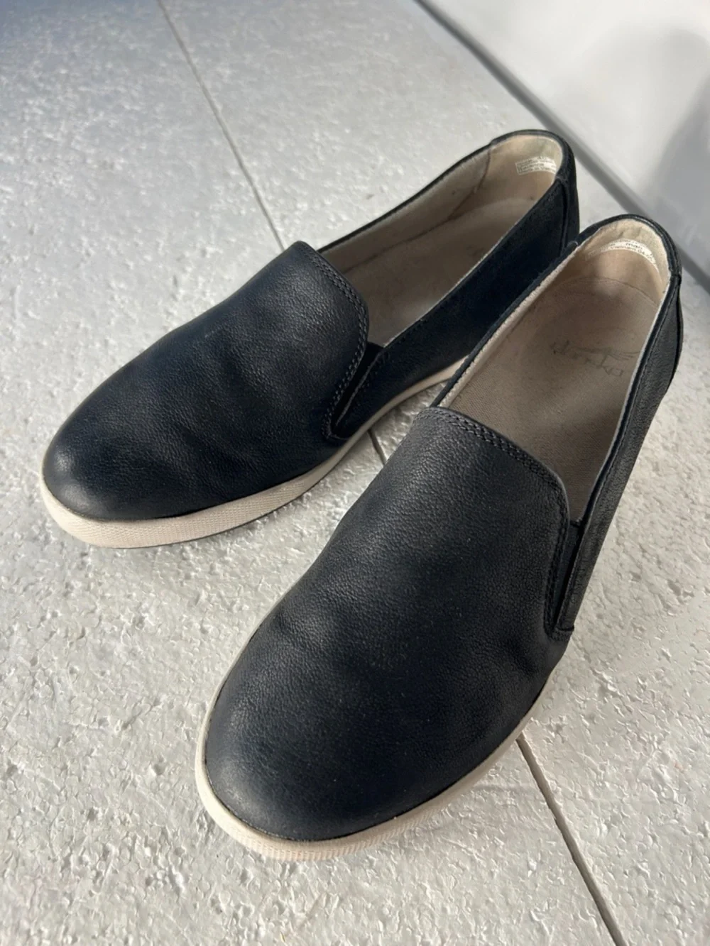 Dansko SZ9 - 10 (40) Navy Leather Slip-On Women’s Casual Sneakers Comfort Preppy